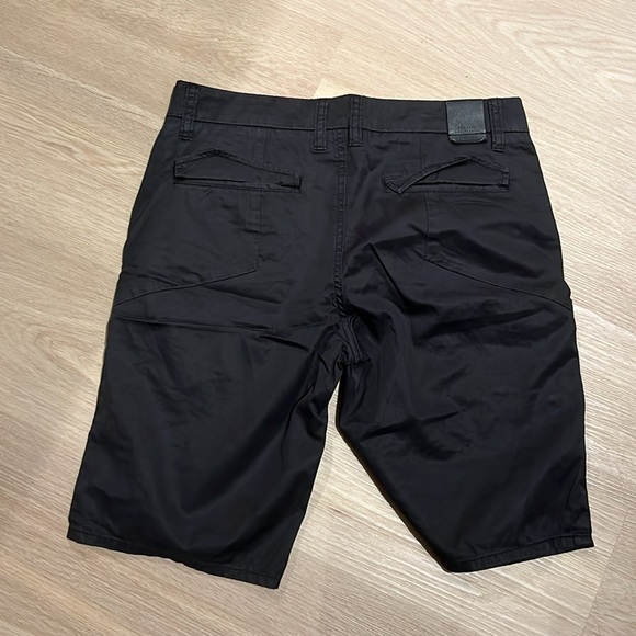 Guess chino shorts - Picture 2 of 3